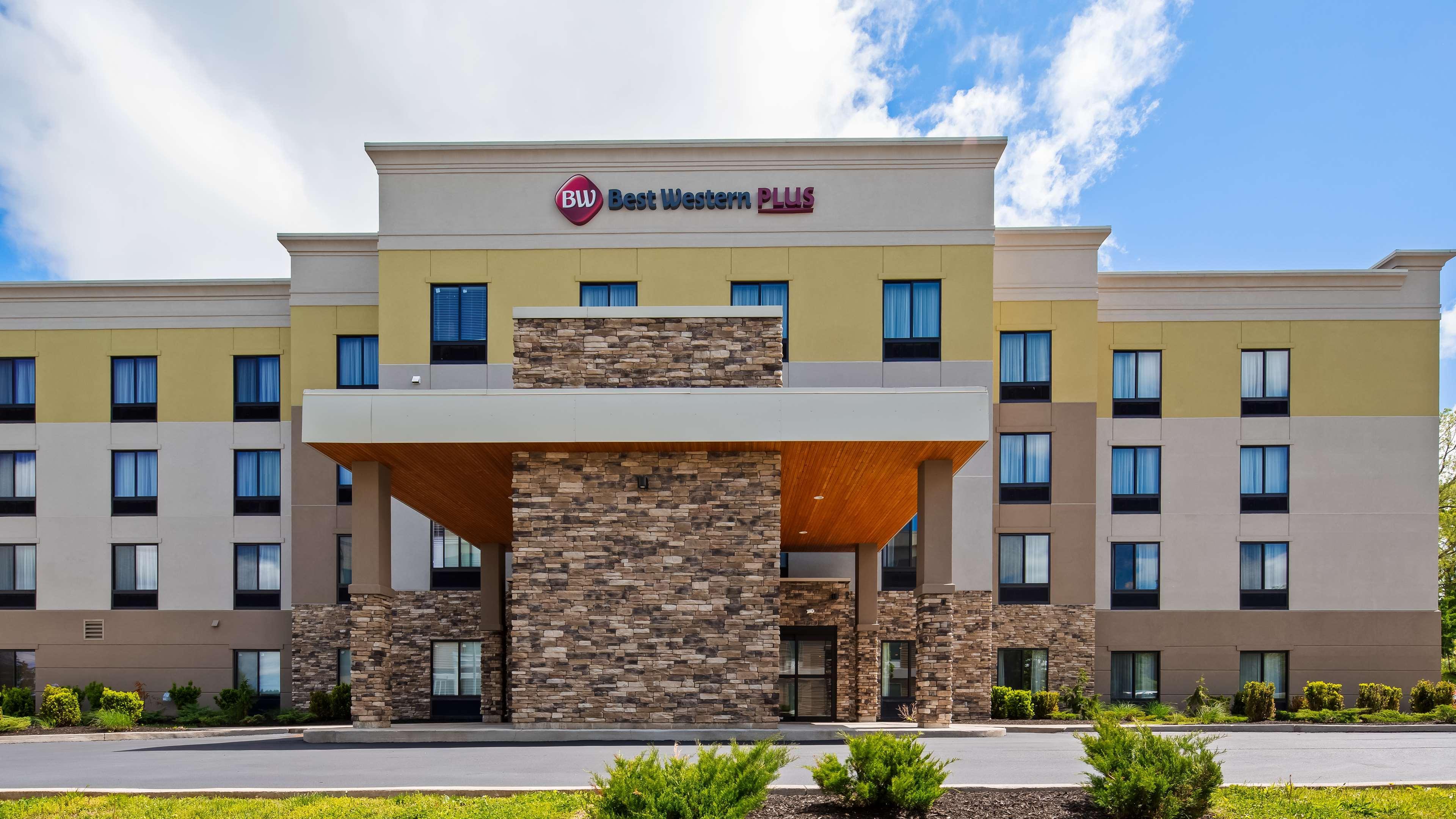 Best Western Plus Midwest Inn Omaha Exterior photo
